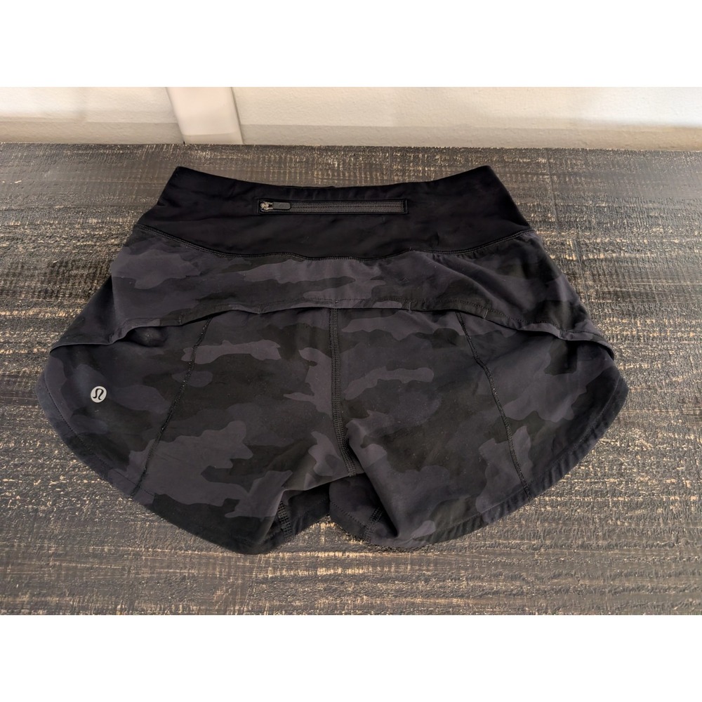 Lululemon Speed Up Short Long 4 Inch Updated Fit Heritage Dark Camo Womens Sz 2